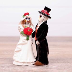 Sugar Skull Wedding Couple Salt and Pepper Set